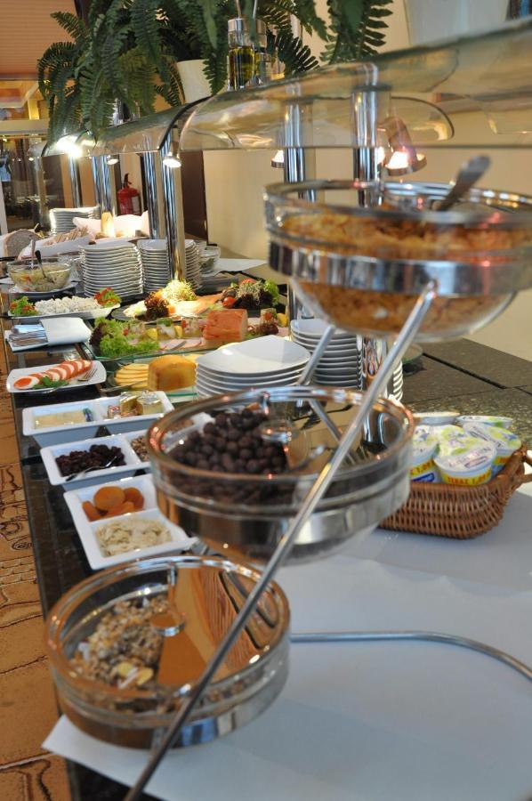 Piramida Park Hotel & Wellness Tychy Εξωτερικό φωτογραφία