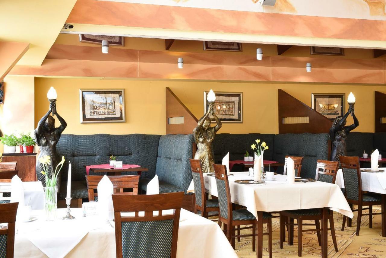 Piramida Park Hotel & Wellness Tychy Εξωτερικό φωτογραφία