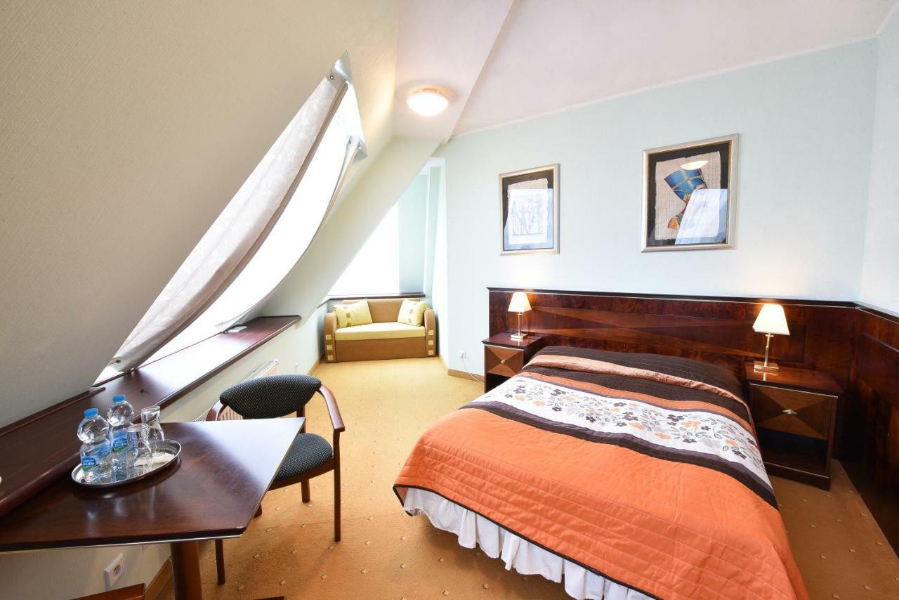 Piramida Park Hotel & Wellness Tychy Εξωτερικό φωτογραφία